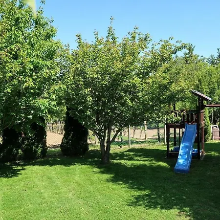 Ferienwohnung Fuer 4 Personen 1 Kind Ca 60 Qm In Zalakaros, Westungarn Zala شقة *